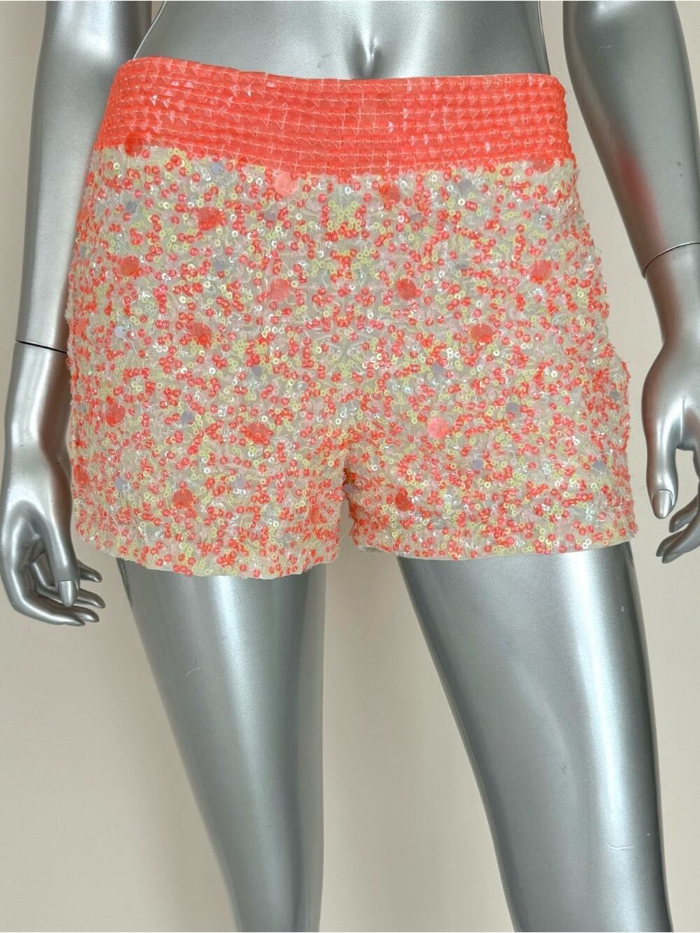 French Connection women shorts with sequins size 2US